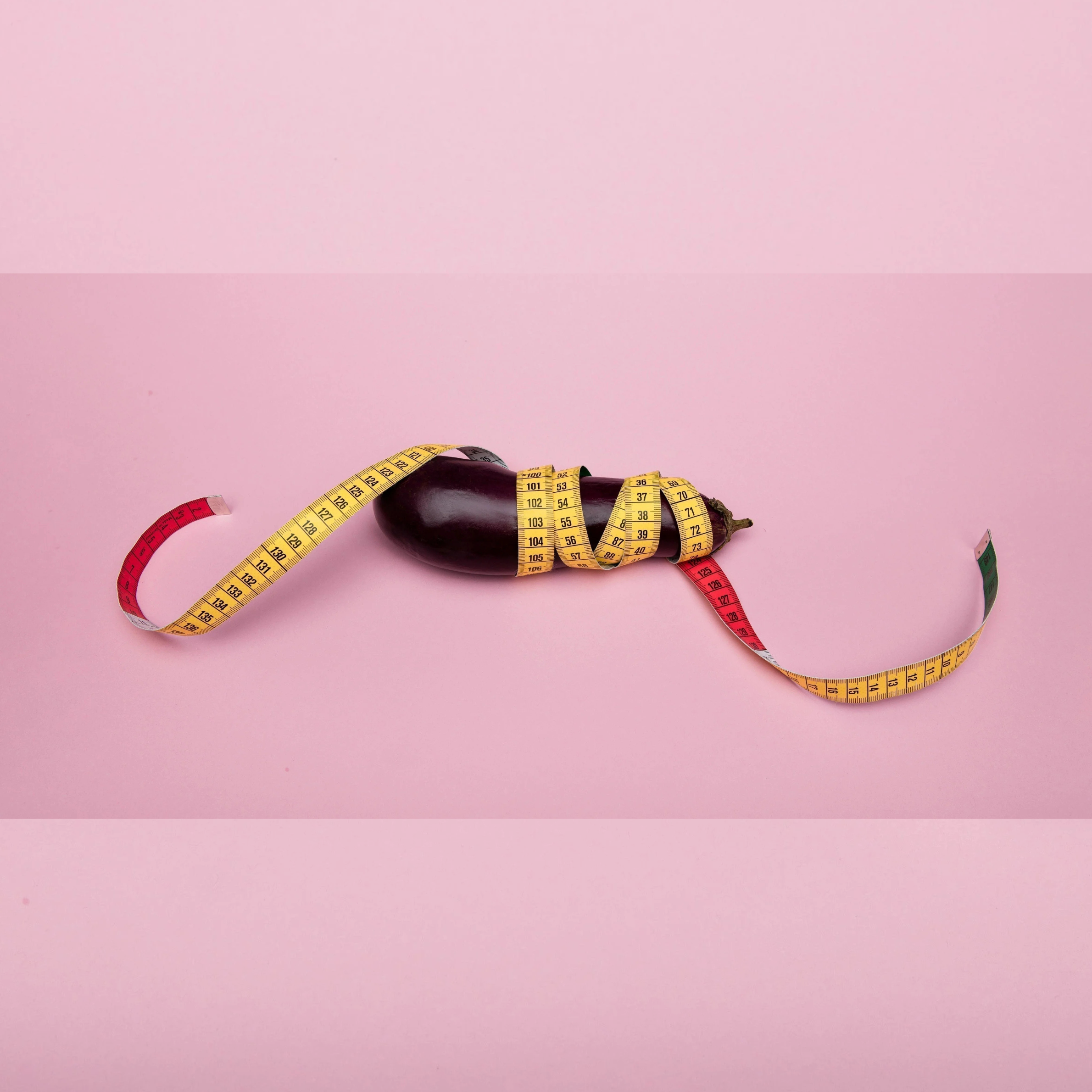 🍑 The Bulge Clinic: Why Queer Confidence Is Getting a Little… Fuller