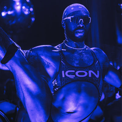 Body Positivity in the Gay Community — Beyond the Mirror